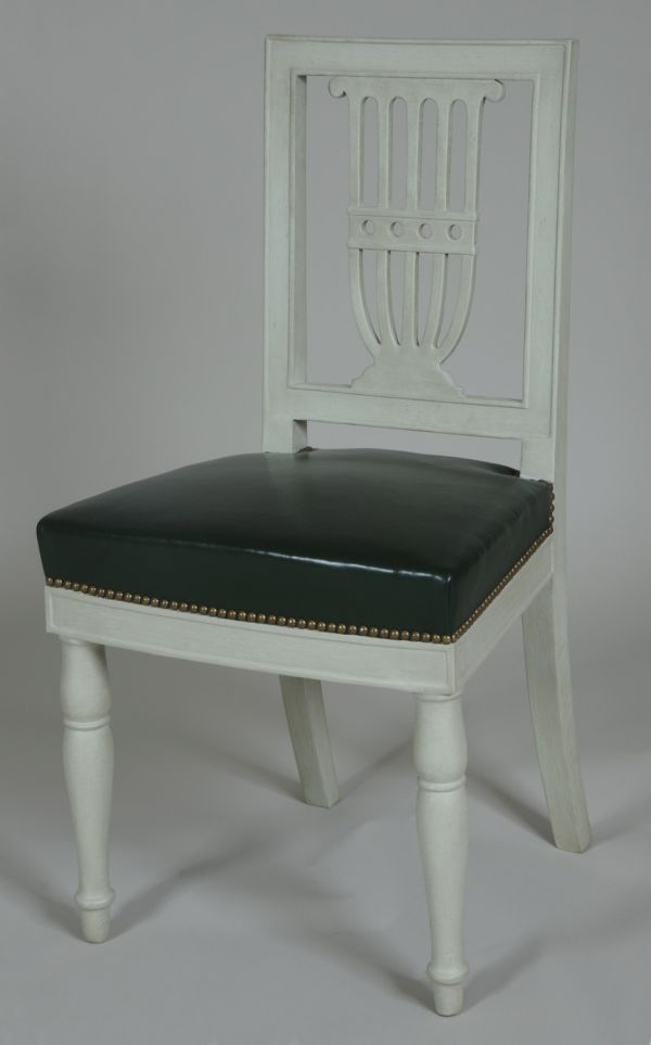 Chaise à dossier en calice (type n° 2B)